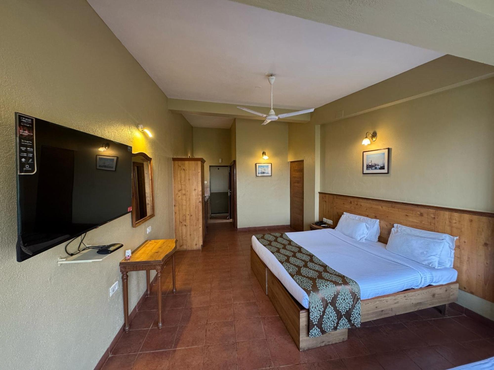 Upper Deck Resort - Stay And Relax At The Highest Peak 로나발라 외부 사진