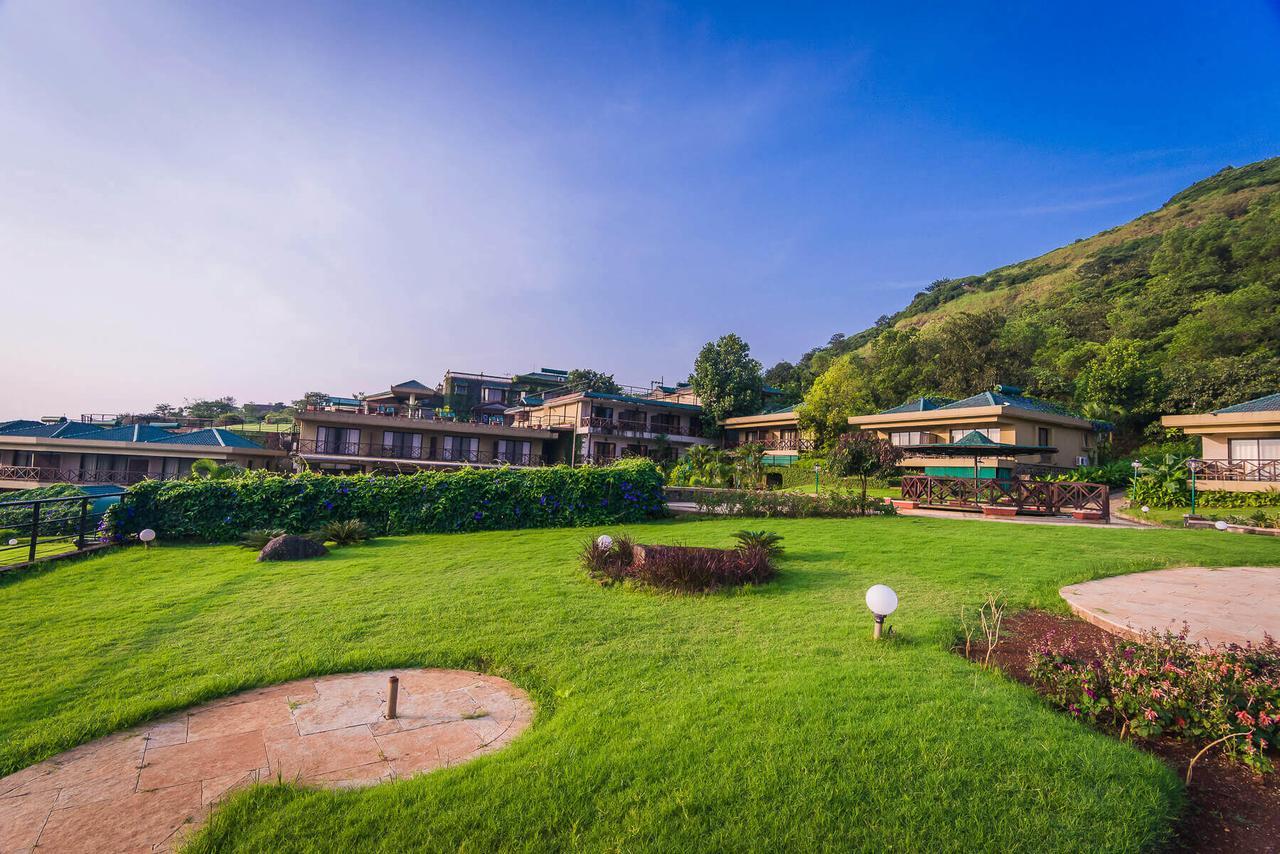 Upper Deck Resort - Stay And Relax At The Highest Peak 로나발라 외부 사진